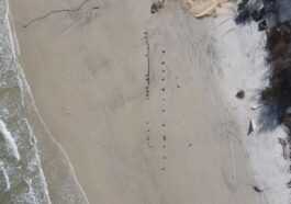 Un Objet Mystérieux Vient D'être Découvert Sur Une Plage De
