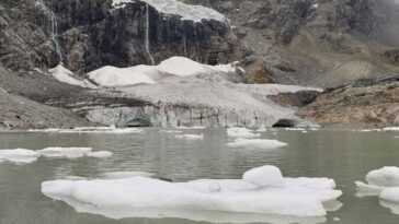 Les glaciers alpins meurent, 2022 est une année noire : "Pire que toute prévision rationnelle" 30 Les Glaciers Alpins Meurent, 2022 Est Une Année Noire :