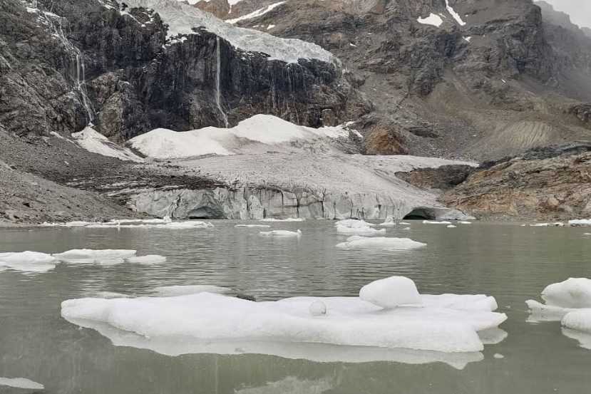 Les glaciers alpins meurent, 2022 est une année noire : "Pire que toute prévision rationnelle" 63 Les Glaciers Alpins Meurent, 2022 Est Une Année Noire :