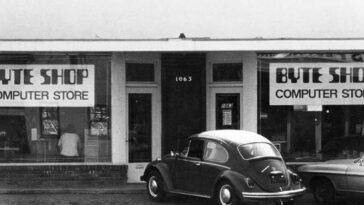 En ce jour dans l'histoire d'Apple : Byte Shop ouvre, le premier client d'Apple