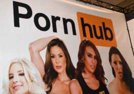Youtube Interdit La Chaîne Pornhub Pour Plusieurs Violations De La