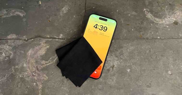 À faire et à ne pas faire pour nettoyer votre iPhone sale (et pourquoi vous devriez en faire une habitude) 1 À faire et à ne pas faire pour nettoyer votre iPhone sale (et pourquoi vous devriez en faire une habitude)