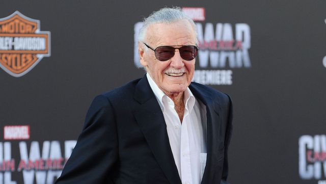 C'est ainsi que Stan Lee a enfreint le code d'autorité de la bande dessinée, changeant le support pour toujours 3 Stan Lee