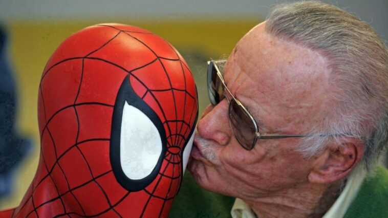 C'est ainsi que Stan Lee a enfreint le code d'autorité de la bande dessinée, changeant le support pour toujours 1 C'est Ainsi Que Stan Lee A Enfreint Le Code D'autorité