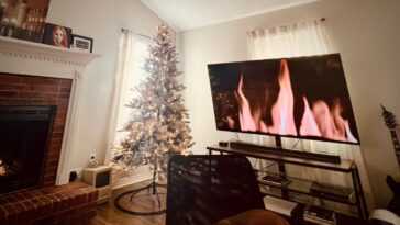 Transformez votre Apple TV en une charmante cheminée avec de la musique de Noël pour les vacances 2 Transformez votre Apple TV en une charmante cheminée avec de la musique de Noël pour les vacances