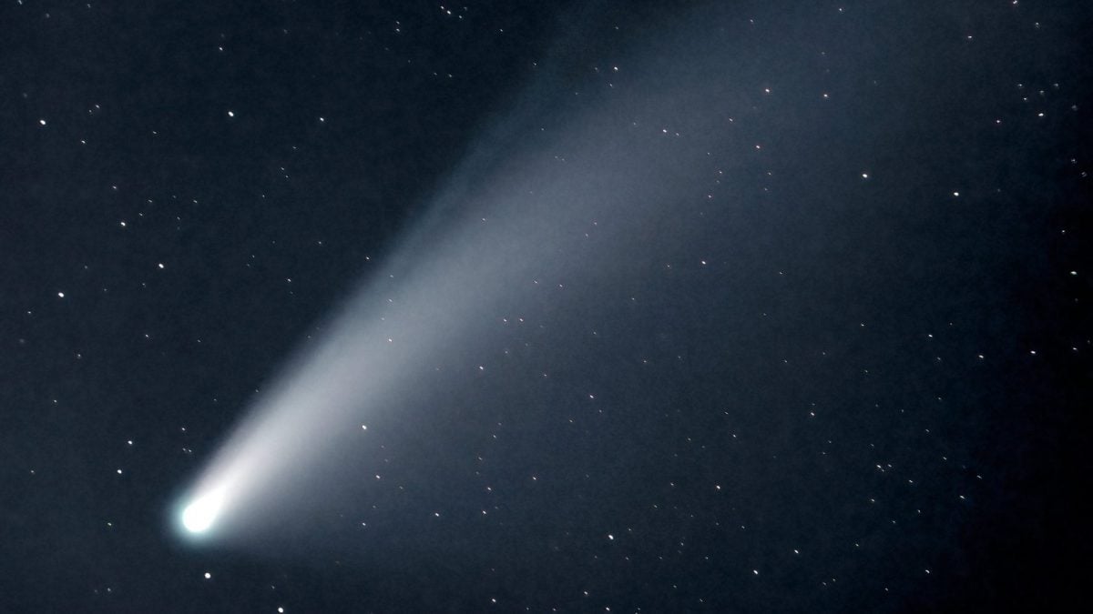 Une comète s'approche de la Terre : peut-être deviendra-t-elle visible à l'œil nu début 2023 2 Comète NEOWISE. Crédit : Andrea Centini