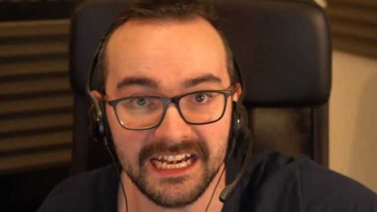 Xokas explose contre ses parents, dit qu'"ils sont attardés" puis s'excuse : "Il m'a dépassé" 1 Xokas Explose Contre Ses Parents, Dit Qu'"ils Sont Attardés" Puis