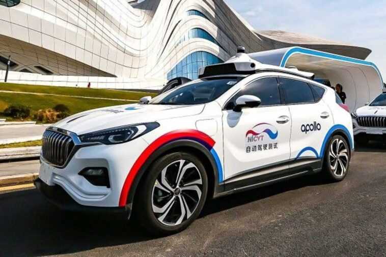 Feu vert en Chine pour les robotaxis, des voitures sans humains au volant arrivent sur la route à Pékin 1 Feu Vert En Chine Pour Les Robotaxis, Des Voitures Sans
