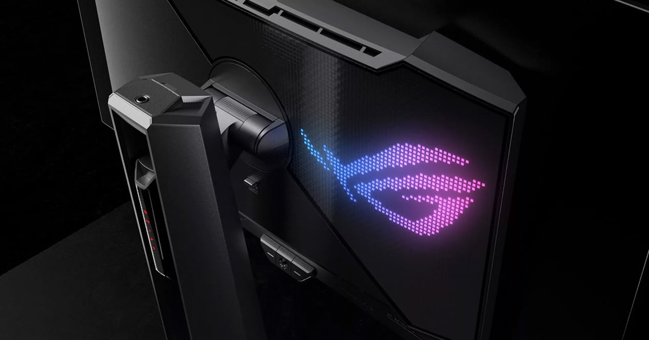 Moniteur OLED ASUS PG27AQDM avec dissipateur de chaleur