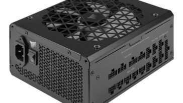 Corsair crée un nouveau bloc d'alimentation avec des connecteurs d'alimentation latéraux 15 Corsair creates new PSU with side-mounted power connectors