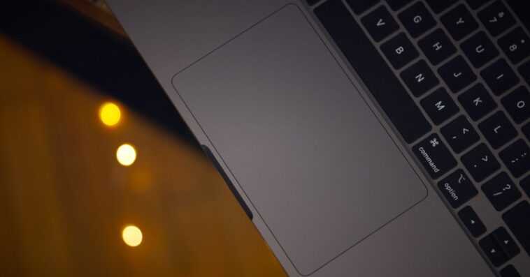 Voici un correctif en un clic pour un bug macOS qui interrompt le geste du trackpad de zoom à deux doigts 1 Voici un correctif en un clic pour un bogue macOS qui interrompt le geste du trackpad de zoom à deux doigts