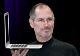 15 ans de MacBook Air : le dévoilement emblématique de Steve Jobs, les années troublées et l'avenir