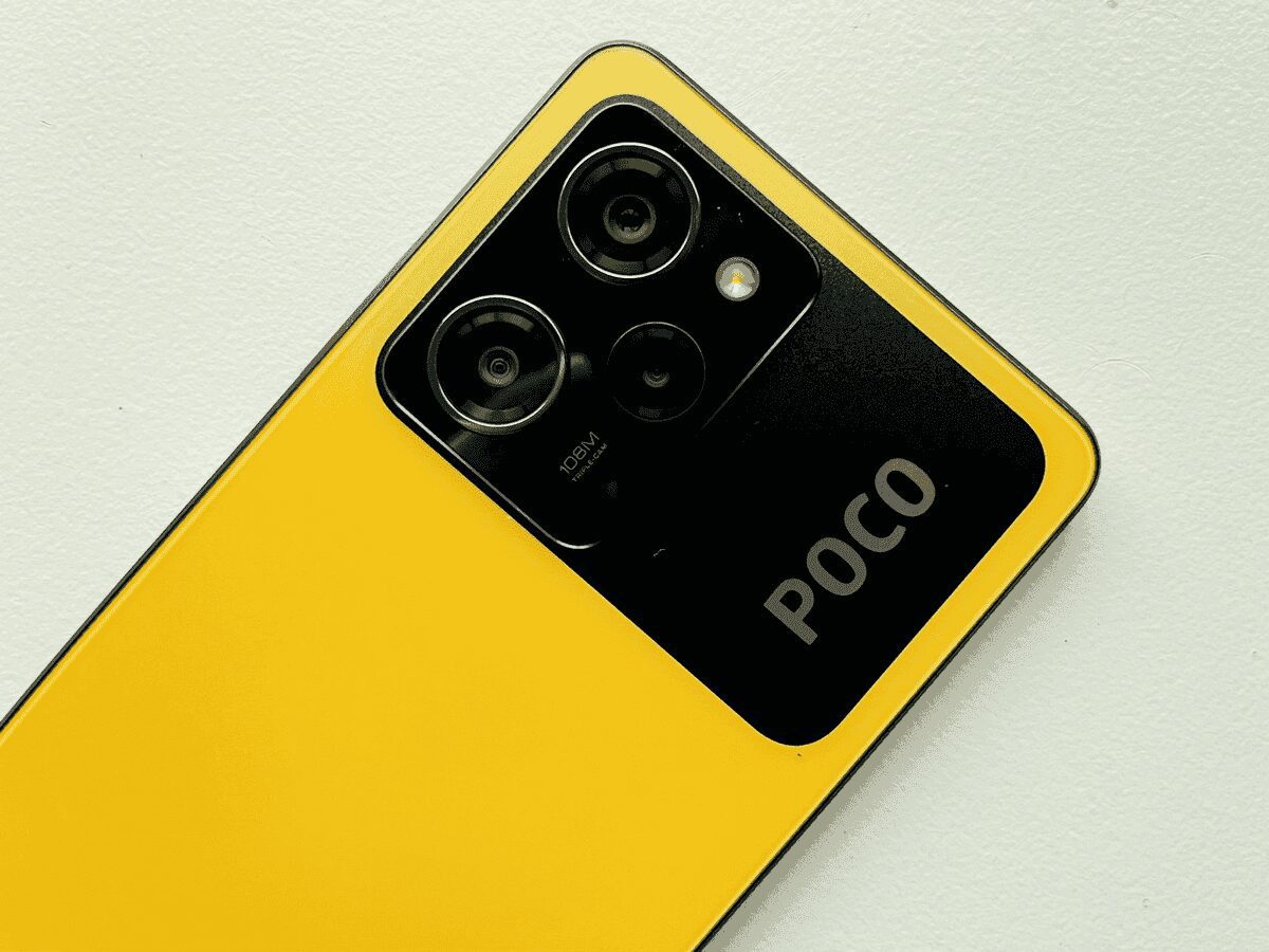 POCO X5 Pro divulgué par le célèbre joueur de cricket indien