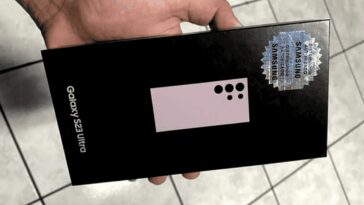 Oops! Le Samsung Galaxy S23 Ultra est en vente dans ce magasin 1 Galaxy S23 Ultra