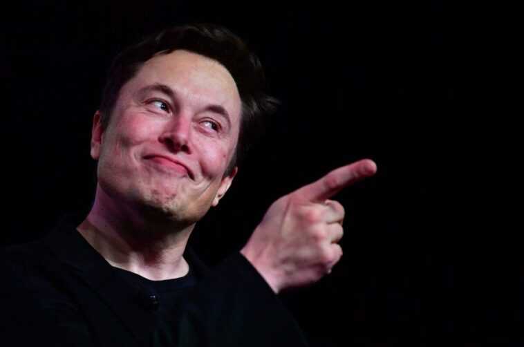 Elon Musk est l'homme le plus heureux de la semaine – Twitter ou Tesla ? 1 Elon Musk est l'homme le plus heureux de la semaine – Twitter ou Tesla ?
