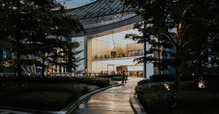 Les livraisons d'iPhone en 2022 ont chuté de 14,9 % au cours du trimestre des fêtes, mais toutes les autres marques ont fait encore pire 1 Les livraisons d'iPhone en 2022 ont chuté de 14,9 % au cours du trimestre des fêtes, mais toutes les autres marques ont fait encore pire
