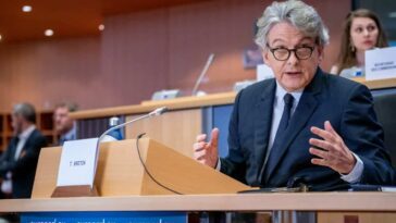 L'Union européenne pourrait imposer des restrictions sur ChatGPT 22 L'Union européenne pourrait imposer des restrictions sur ChatGPT