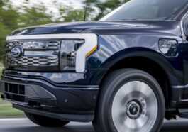 Ford pauses production and shipments of F-150 Lightning over potential battery issue