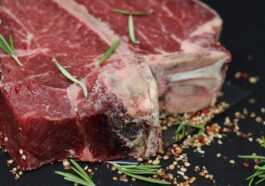 Remplacer la viande rouge par l'alternative aux champignons peut protéger contre le cancer de l'intestin