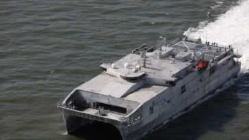 L'US Navy prend livraison d'un navire qui peut fonctionner de manière autonome jusqu'à 30 jours 17 US Navy takes delivery of ship that can operate autonomously for up to 30 days