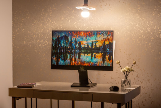 Eazeye Monitor : la lumière du soleil illumine cet écran 4 Moniteur Eazeye en lumière artificielle