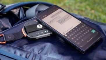 Motorola Defy Link ajoute la messagerie par satellite et SOS à Android et iOS pour 100 $ 18 Motorola Defy Link ajoute la messagerie par satellite et SOS à Android et iOS pour 100 $
