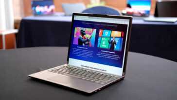 L'ordinateur portable enroulable de Lenovo est bloqué dans la phase de conception 15 Lenovo