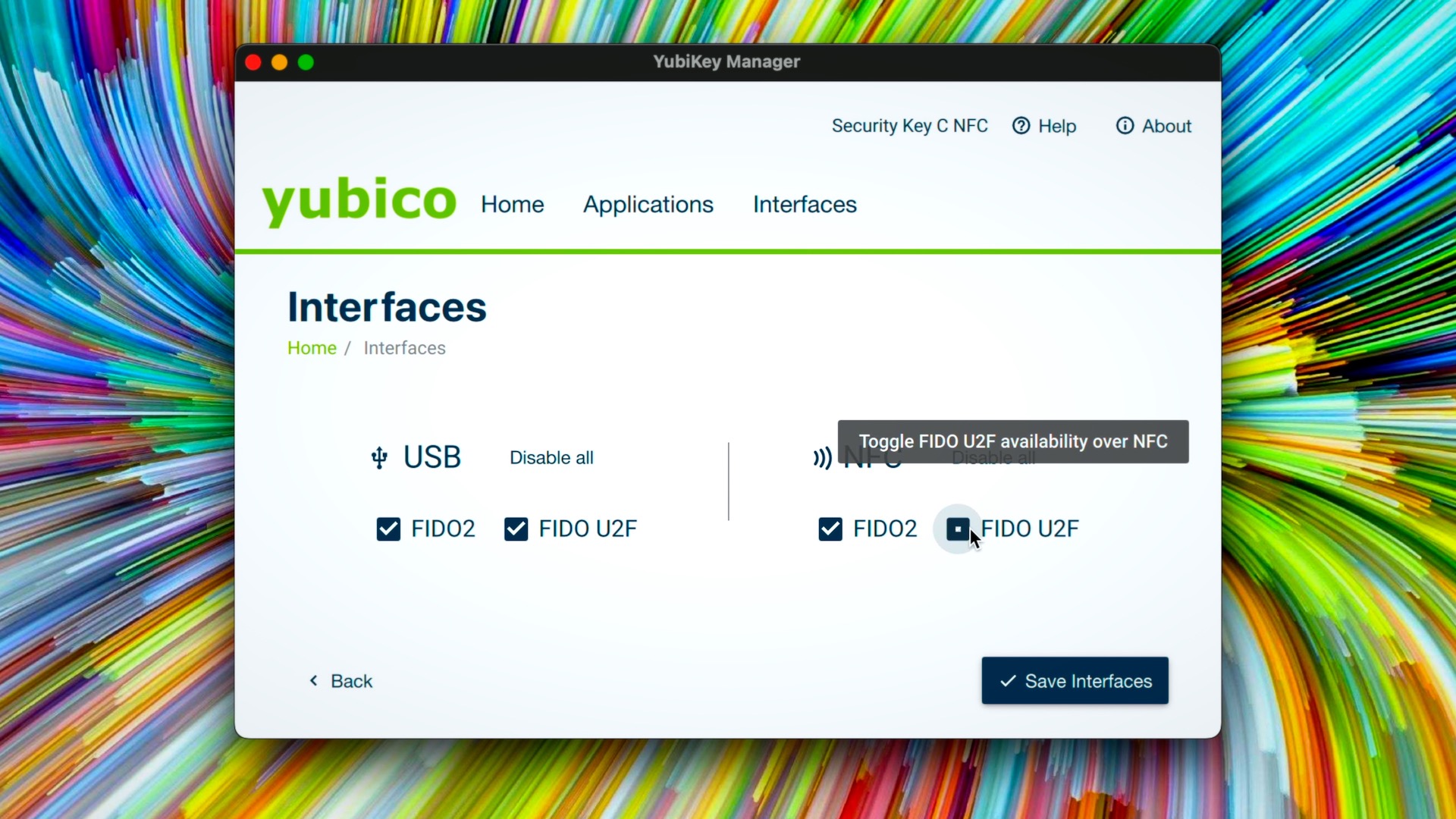Utilitaire YubiKey Manager fonctionnant sur iOS.  Un coup d'œil à la page des interfaces où vous pouvez basculer USB et NFC avec les protocoles FIDO2 et FIDO U2F.