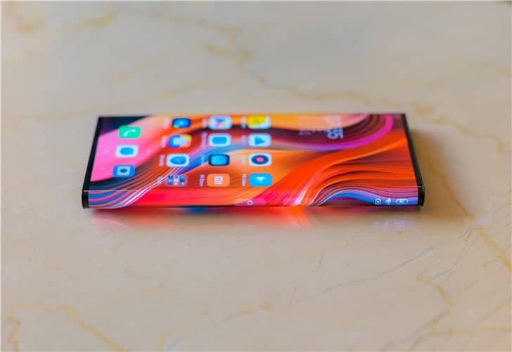 Top 5 des téléphones portables uniques au monde 4 Xiaomi Mi MIX Alpha