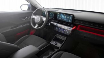 Hyundai pledges to keep physical buttons in its vehicles for safety reasons