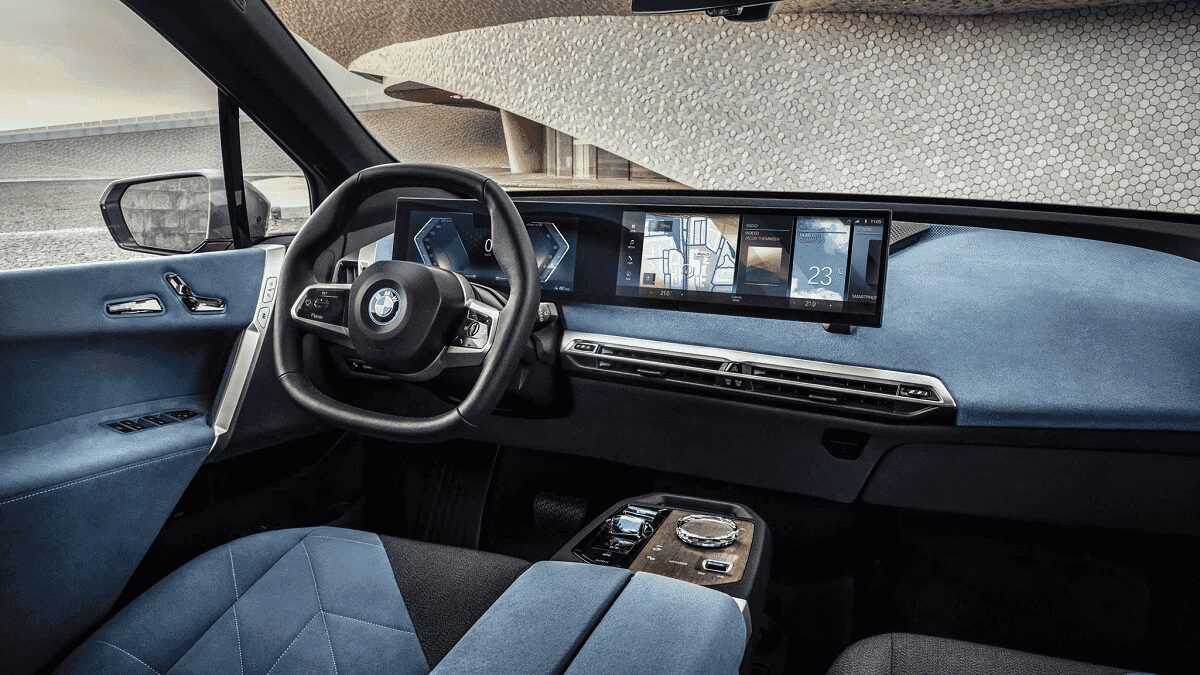 BMW iX