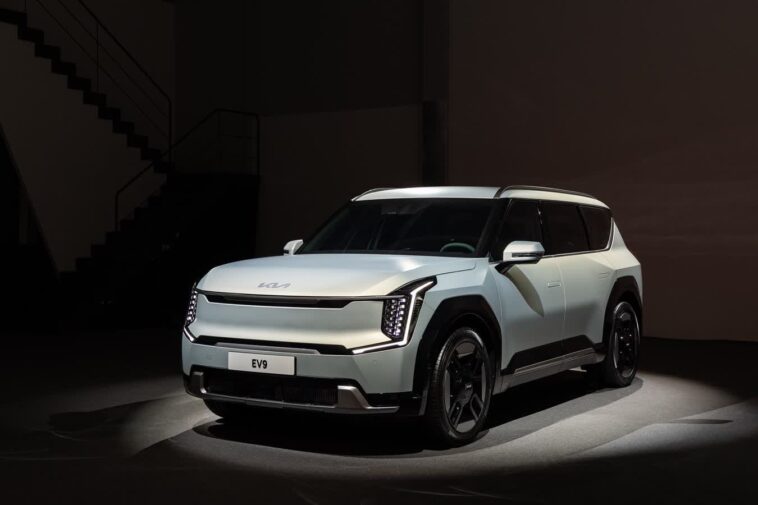 Kia commence à tirer le rideau sur son SUV EV9 2024 1 Kia commence à tirer le rideau sur son SUV EV9 2024