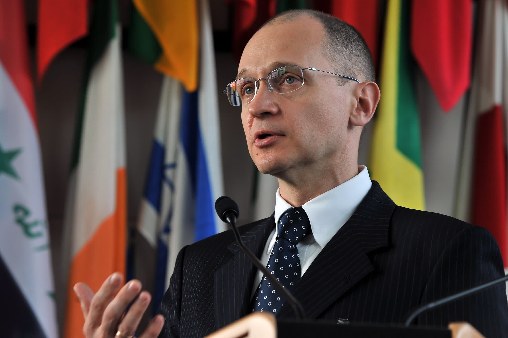 Les responsables du Kremlin ont dit de se débarrasser de leurs iPhones ou de les donner à "les enfants" 2 Les responsables du Kremlin ont dit de se debarrasser de