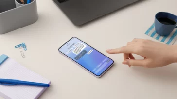 How to change Font on Samsung Phones [Style, Size, Color]