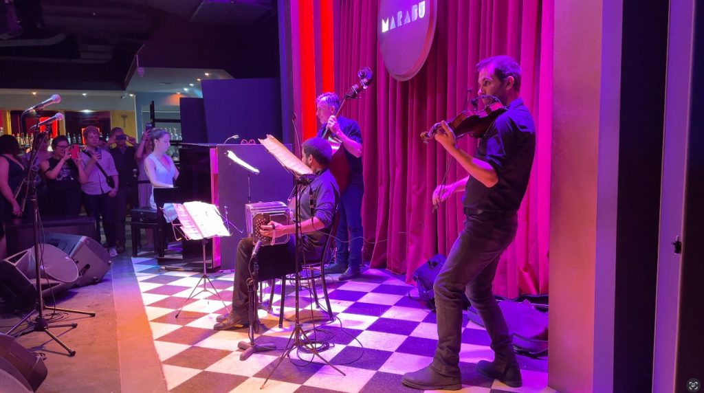 Journal de l'iPhone : les performances vidéo en basse lumière doivent être la prochaine priorité d'Apple 13 1681135215 802 Journal de liPhone les performances video en basse lumiere doivent