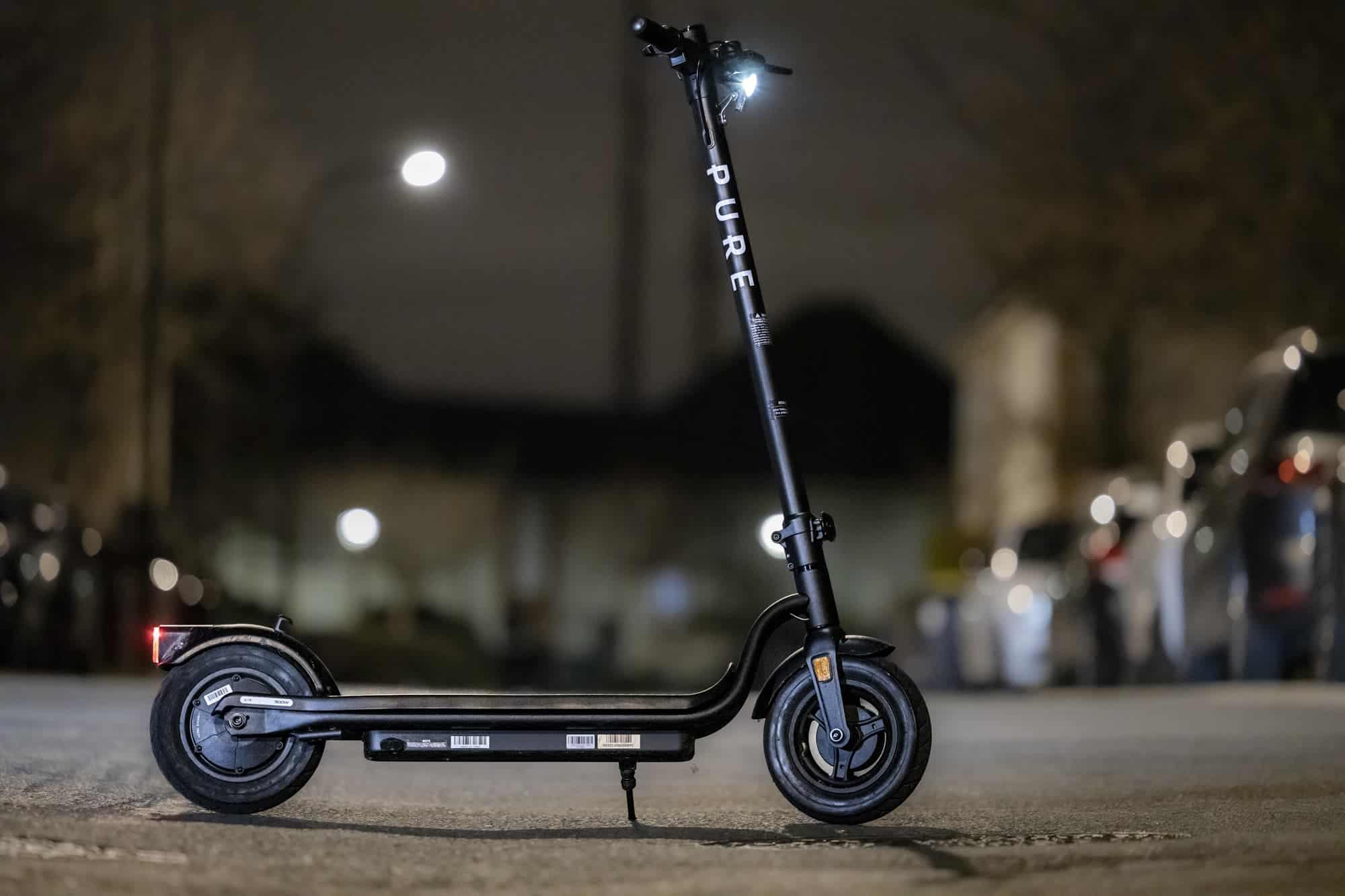 Découvrez les meilleurs scooters électriques à acheter en 2023 ! 4 Meilleurs scooters électriques 2023