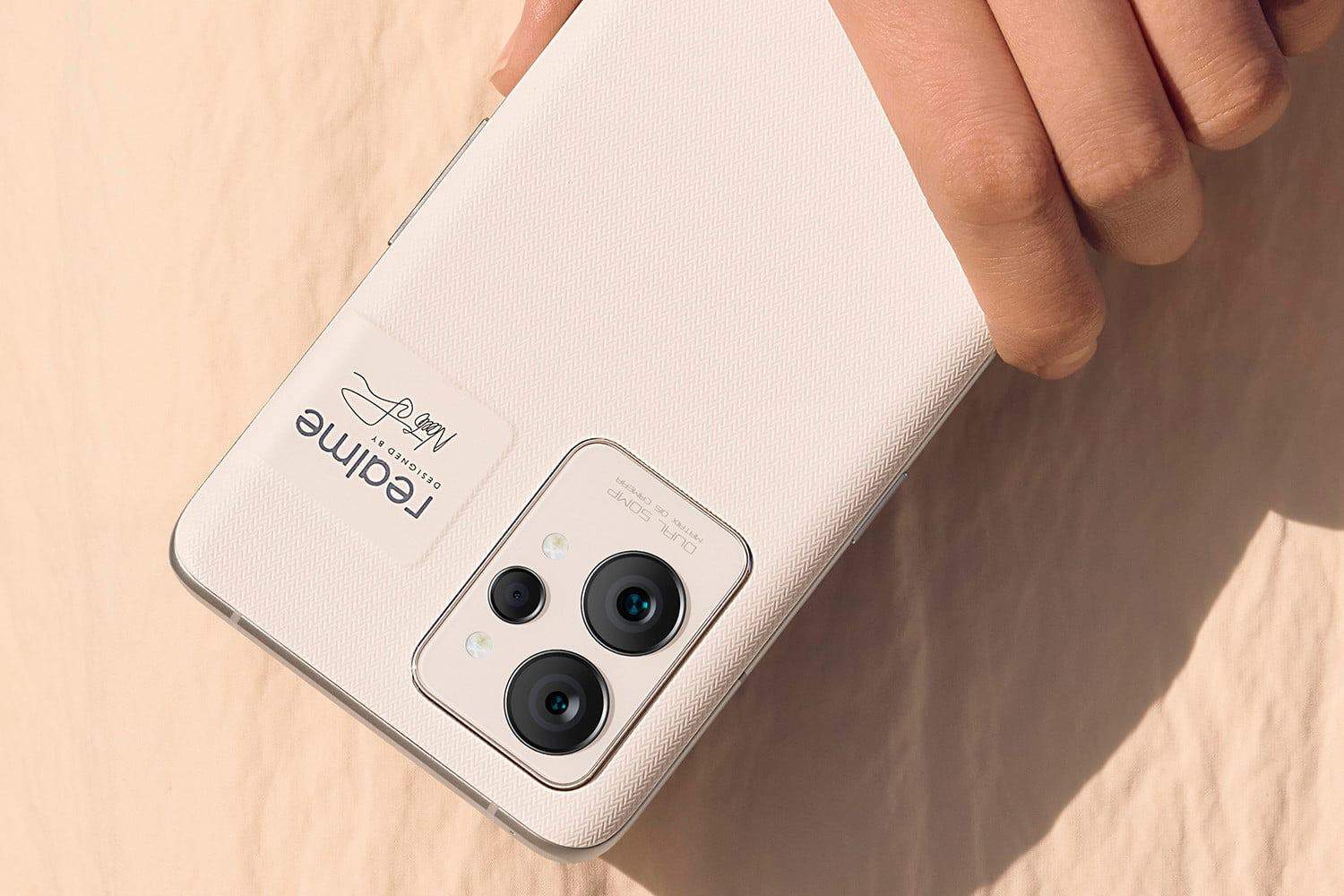 Top 5 des smartphones Realme à acheter en 2023 3 Realme GT 2 Pro