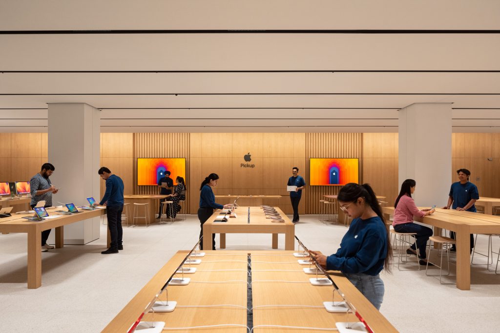 Des photos d'Apple Saket partagées avant l'ouverture de demain 4 1681903806 648 Des photos dApple Saket partagees avant louverture de demain