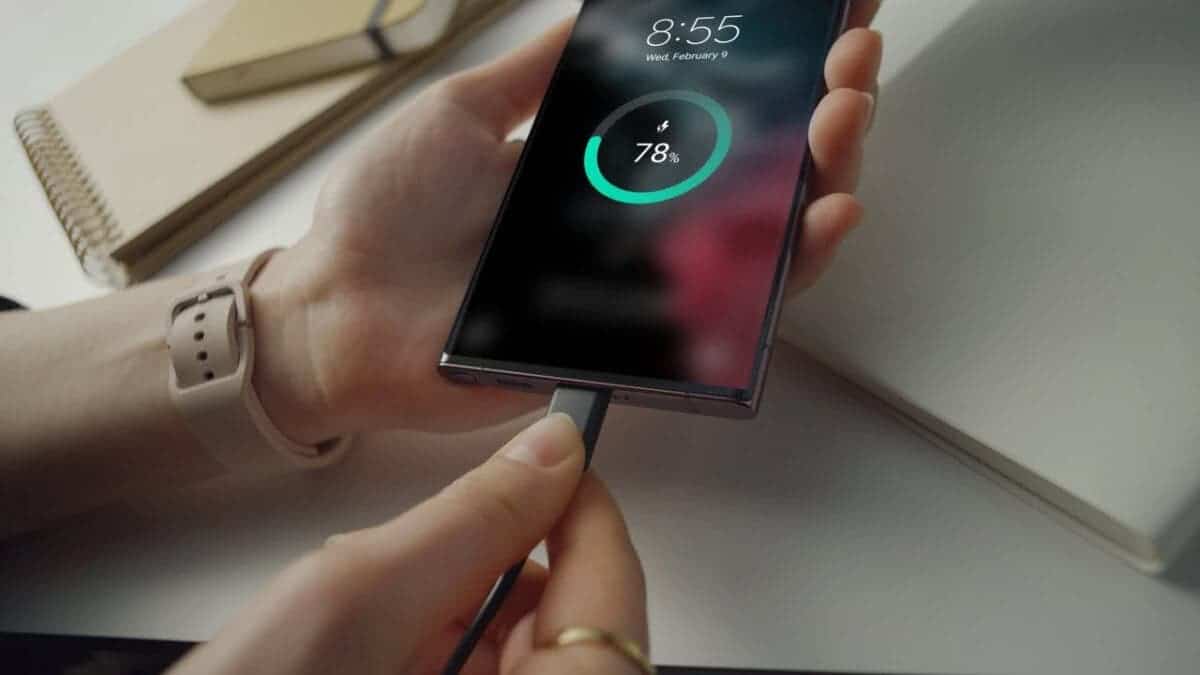 Galaxy S23 Charging