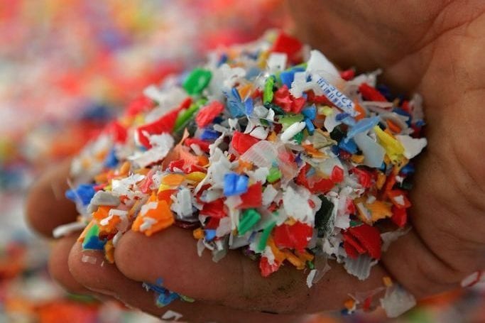 Les microplastiques peuvent envahir le cerveau en 2 heures 1 Les microplastiques peuvent envahir le cerveau en 2 heures