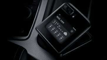 Motorola RAZR 2023 teasé dans une nouvelle vidéo 23 Motorola RAZR