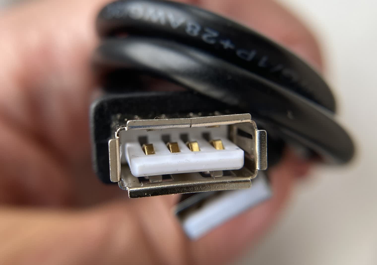 Fonctionnement de l'USB : de "Plug and Pray" à être partout 9 1682422830 347 Fonctionnement de lUSB de Plug and Pray a etre partout