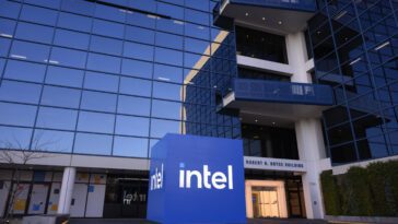Intel enregistre la plus grande perte trimestrielle de l'histoire de l'entreprise alors que les ventes de processeurs chutent 19 Intel posts biggest quarterly loss in company history as processor sales plunge
