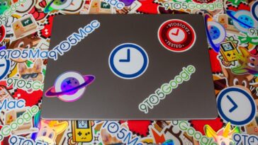 Faites ressortir votre MacBook avec les stickers personnalisés de Sticker Mule 14 Faites ressortir votre MacBook avec les autocollants personnalisés de Sticker Mule