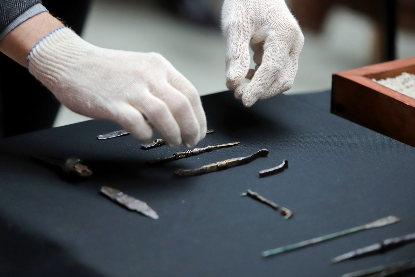 Médecin de la Nice antique enterré avec des scalpels, des aiguilles et des pincettes : découverte archéologique extraordinaire 4 Crédit : Université Eötvös Loránd