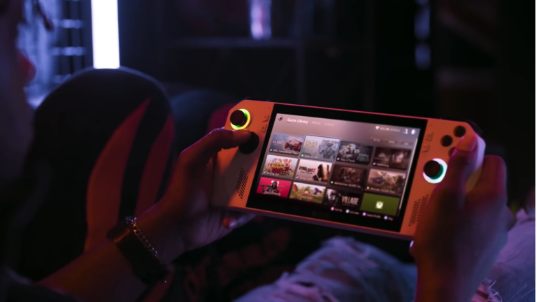 Asus ROG Ally : (Pas) un vrai concurrent du Steam Deck 5 Lanceur personnalisé sur Asus ROG Ally avec Windows 11.