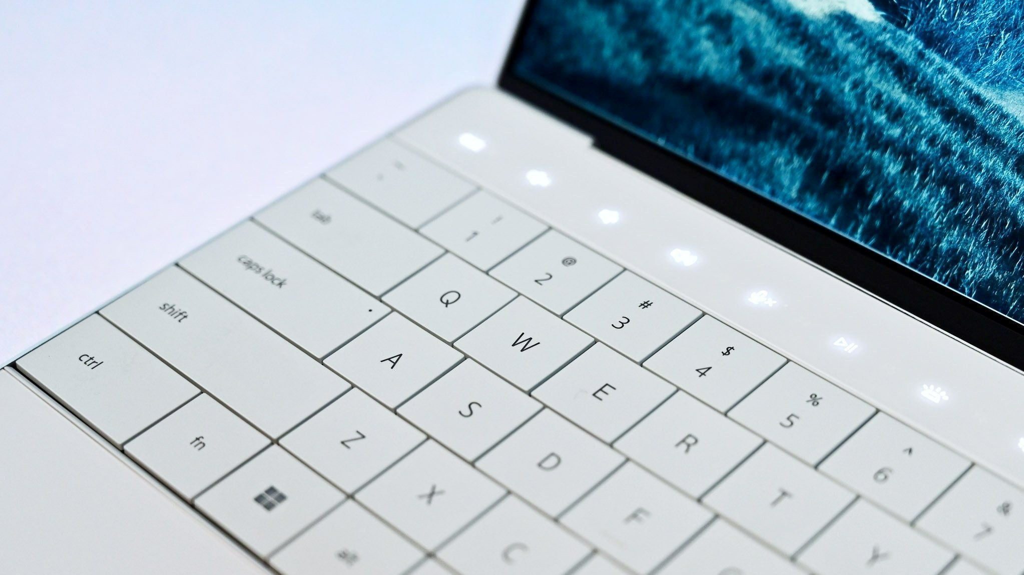 La mise à jour KB5025239 de Windows 11 provoque des plantages avec la barre des tâches