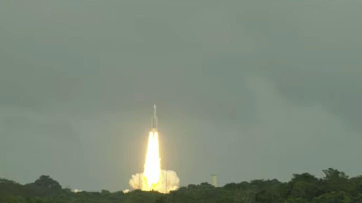 Lancement de la mission JUICE de l'ESA : elle cherchera des signes de vie sur les lunes glacées de Jupiter 2 Lancement de la mission JUICE de lESA elle cherchera