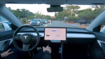 Tesla prêt à faire face à deux affaires impliquant des décès liés à l'Autopilot 2 Tesla Autopilot function