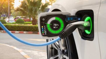 Ford, Toyota et autres constructeurs automobiles prévoient de relancer les voitures hybrides à essence-électrique 14 Rechargez votre voiture électrique en seulement 12 minutes avec ces nouvelles bornes